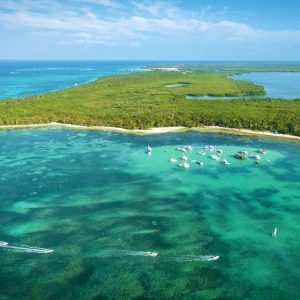 Punta Cana: Catamaran Tour with Food and Drinks