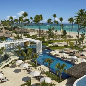Trasferimento privato Secrets Royal Beach all'aeroporto di Punta Cana