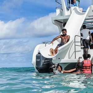 Punta Cana: Catamaran Boat Party with Unlimited Drinks
