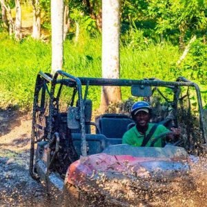 Regenwald-Offroad-Abenteuer-Buggys aus Punta Cana